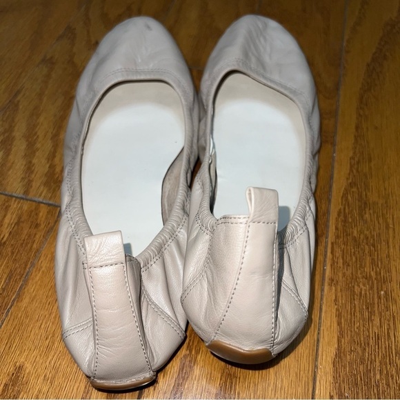 Cole Haan Tan Ballet Flats Size 9B - Picture 6 of 8